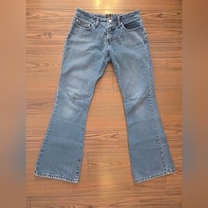Woman's Vintage Y2K Lee Jeans